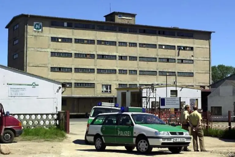 Der-Hintergrund-des-Skandals-ist-fast-banal-Das-Getreide-lagerte-in-einer-Halle-in-der-DDR-Restbestaende-des-Unkrautvernichtungsmittels-aufbewahrt-worden-waren