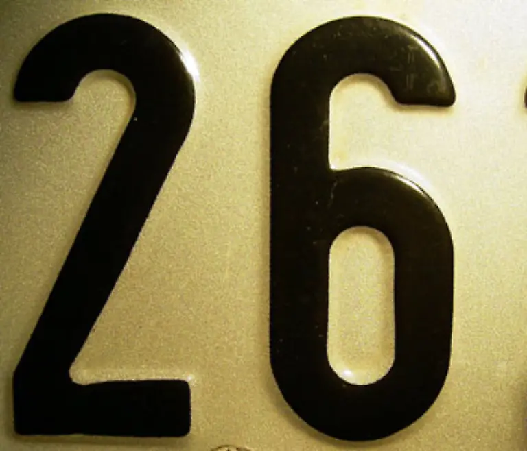 Bereits-seit-18-Wochen-war-die-26-nicht-dabei-Und-die-Zahl-war-schon-zwei-Mal-an-denkwuerdigen-Jackpots-beteiligt-Zum-einen-der-Doppeldrilling-von-1988-und-zum-anderen-im-April-1999-Da-gewannen-31-Tipper-immerhin-noch-gute-100-000-Euro-mit-den-Zahlen-2-3-4-5-6-und-eben-26