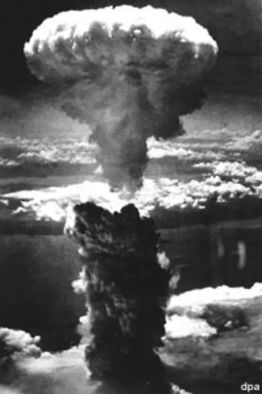und-Nagasaki-nur-wenig-dazugelernt-zu-haben