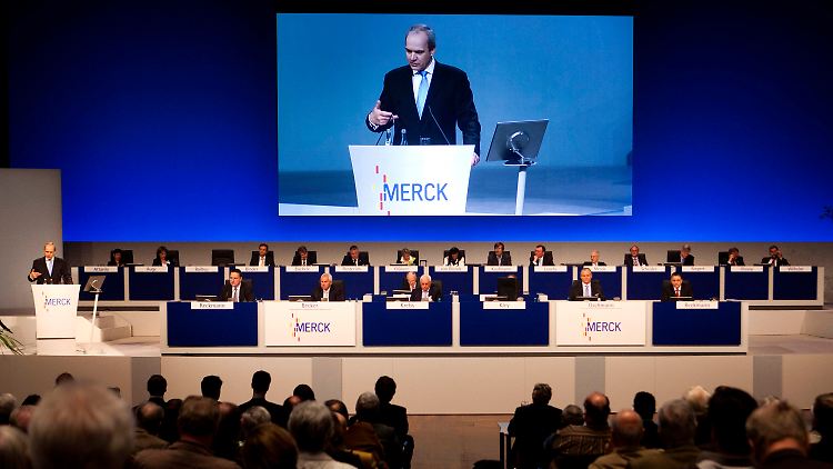 Auge in Auge mit den Anteilseignern: Merck lud zur Hauptversammlung nicht nach Darmstadt.