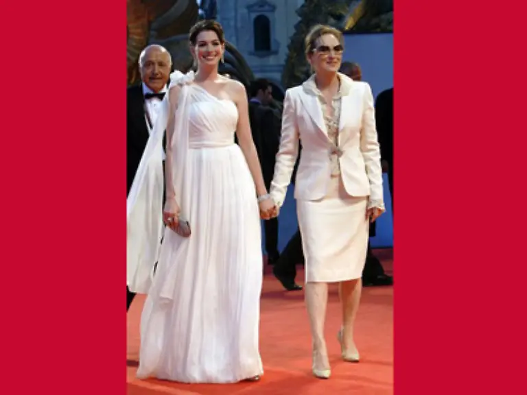 Fuer-den-Rest-der-Dreharbeiten-habe-sich-Streep-voellig-zurueckgezogen-und-erst-danach-wieder-den-Kontakt-gesucht