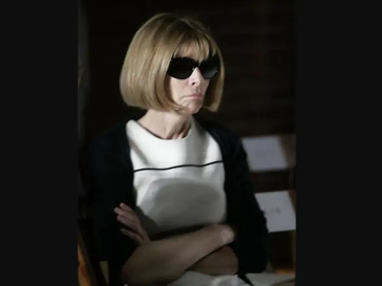 Hathaway-bestreitet-dass-Wintour-mit-der-Streep-Figur-gleichzusetzen-sei