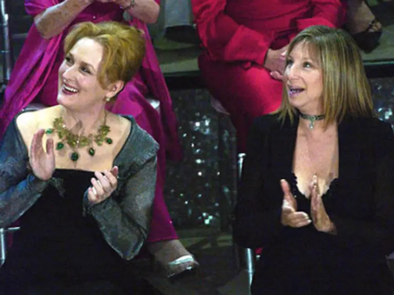 Und-doch-nicht-zur-Lachnummer-Es-ist-so-leicht-Frauen-zu-kritisieren-weil-sie-ihren-Job-obenan-stellen