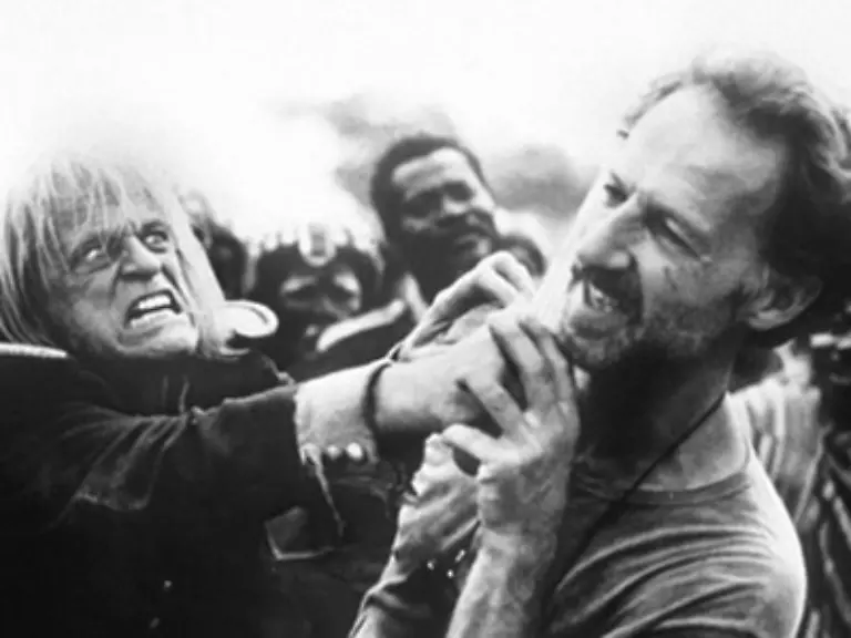 Er-verfluchte-Kollegen-und-beschimpfte-Regisseure-Seine-spannungsgeladene-Hass-Liebe-mit-Filmemacher-Werner-Herzog-entlud-sich-in-ueblen-Schimpftiraden