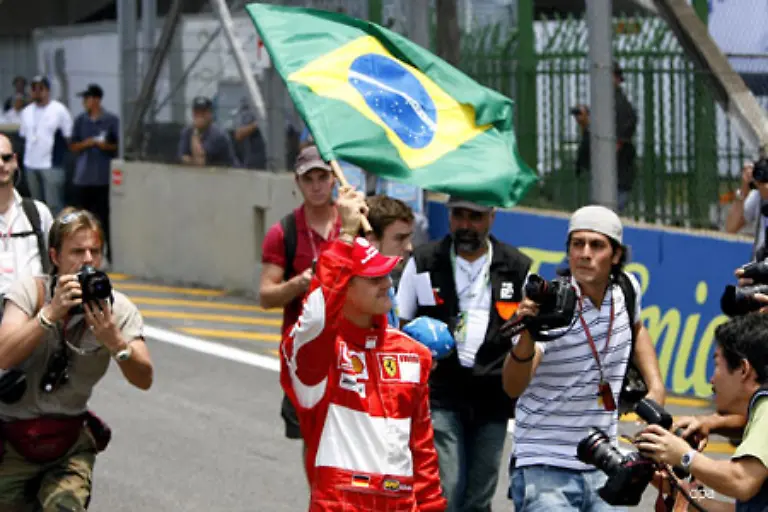 Schumi-nimmt-sich-Zeit-fuer