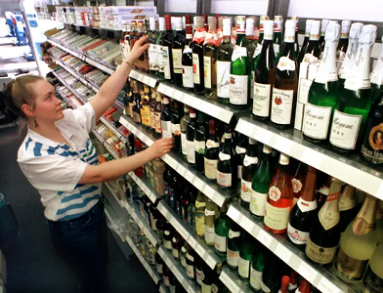 Die-EU-Kommission-schaetzt-jaehrlich-rund-200-000-Todesfaelle-durch-Alkoholmissbrauch-in-der-EU