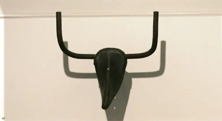 Angeregt-wurde-Picasso-durch-die-Kunst-der-Naturvoelker-mit-der-er-sich-intensiv-beschaeftigte