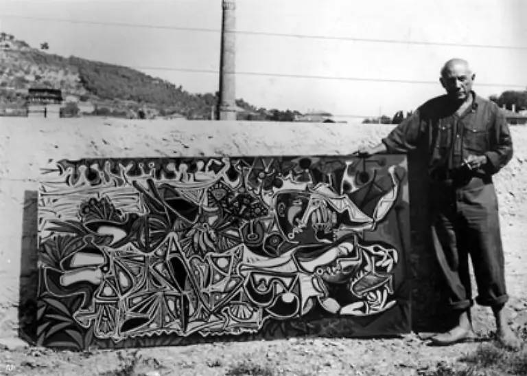 Seine-Enkelin-Marina-beschreibt-ihn-als-selbstsuechtiges-Monster