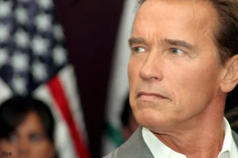 Auch-in-der-Irak-Politik-geht-Arnie-auf-Distanz-zu-Washington