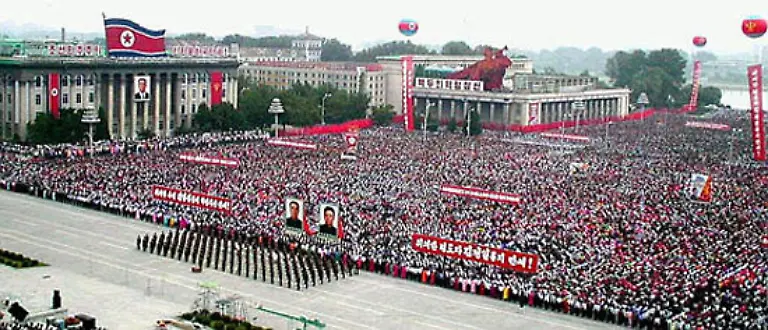 Die-Nordkoreaner-sehen-sich-einer-ideologischen-Gehirnwaesche-ausgesetzt-Ihnen-wird-suggeriert