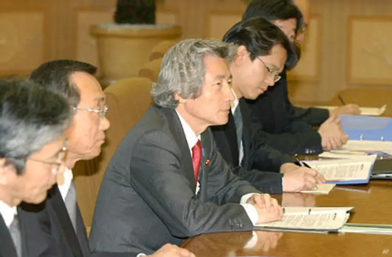 Grund-des-kompromisslosen-Verhaltens-der-Regierung-in-Tokio-sind-auch-die-Entfuehrungen-von-Japanern-und-Suedkoreanern-nach-Nordkorea-Einige-der-Entfuehrten-sind-bis-heute-nicht-in-ihre-Heimat-zurueckgekehrt