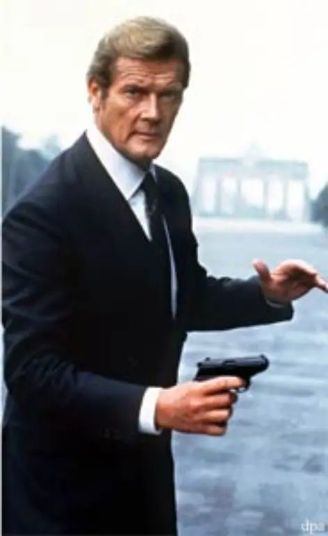 sondern-auch-an-Roger-Moore-Ja-der-war-doch-auch-nicht-schlecht
