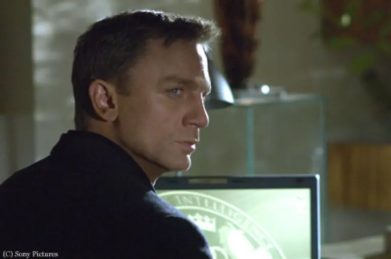 Also-die-Story-ist-die-alte-James-Bond-rettet-die-Welt-und-das-duerfte-dann-auch-Craig-wohl-schaffen