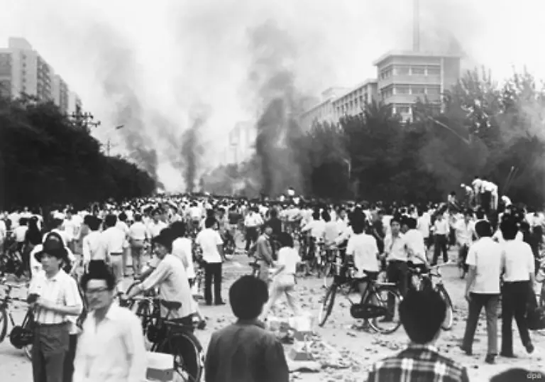Zaghafte-Versuche-einer-Demokratisierung-wurden-blutig-niedergeschlagen-Dutzende-Menschen-starben-Anfang-Juni-1989-auf-dem-Pekinger-Tiananmen-Platz