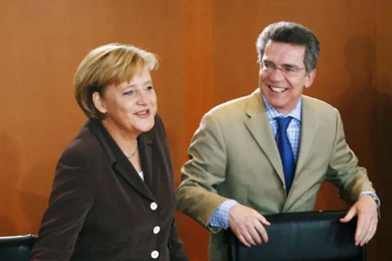 Chef-des-Bundeskanzleramtes-und-Minister-fuer-besondere-Aufgaben-Thomas-de-Maizire-CDU-Traditionell-zieht-der-Kanzleramtsminister-die-Faeden-im-Hintergrund-bisher-ohne-grosse-Reibungsverluste-De-Maizire-gilt-als-loyal-gegenueber-Merkel-ein-wichtiges-Merkmal-des-Amtes