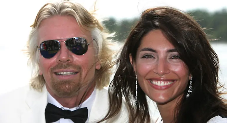 Doch-nochmal-zurueck-zu-Solange-bzw-Caterina-Murino-Sie-spielt-nun-in-dem-Film-der-erklaert-wie-Bond-zu-007-wurde