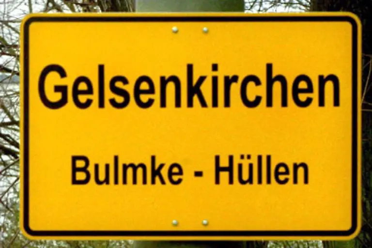NRW-alleine-wies-im-vergangenen-Jahr-mit-fast-500-Mrd-Euro-eine-groessere-Wirtschaftsleistung-auf-als-die-fuenf-ostdeutschen-Laender-zusammen
