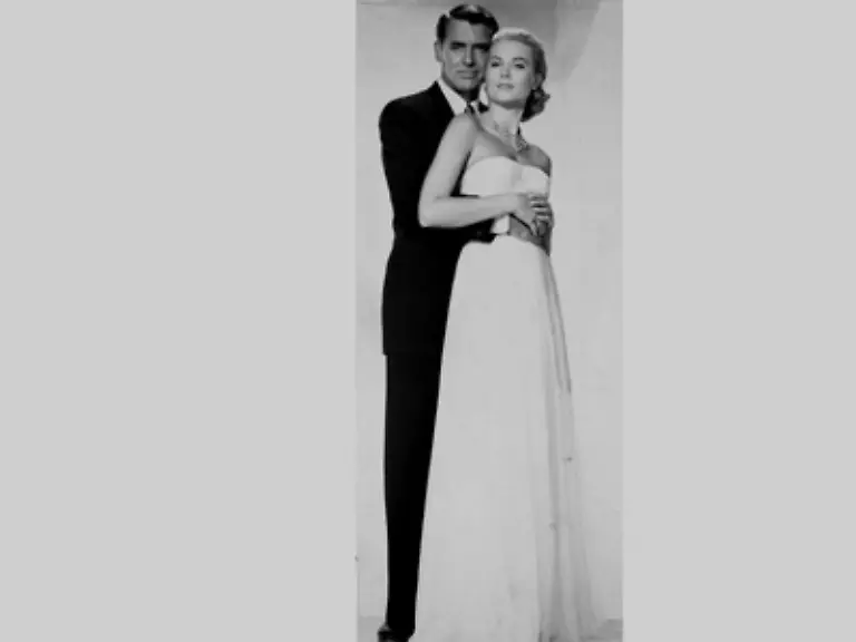 wie-Grace-Kelly-Ueber-den-Daechern-von-Nizza