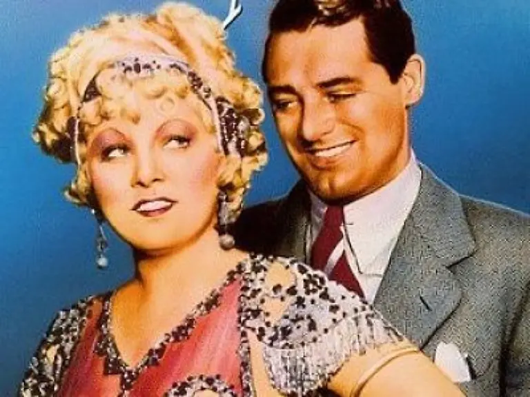 Den-Durchbruch-als-einer-der-populaersten-Stars-Hollywoods-schaffte-er-ein-Jahr-spaeter-an-der-Seite-von-Mae-West-in-Sie-tat-ihm-unrecht-und-Ich-bin-kein-Engel