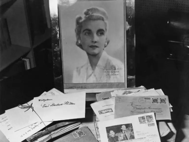 vier-Ehen-wurden-geschieden-u-a-auch-die-mit-Woolworth-Erbin-Barbara-Hutton