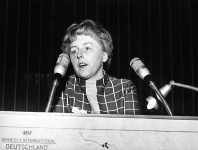 Sie-galt-als-eine-der-wichtigsten-deutschen-Publizistinnen-der-Nachkriegszeit-die-sich-immer-wieder-politisch-engagierte-Carola-Stern-starb-am-19-Januar