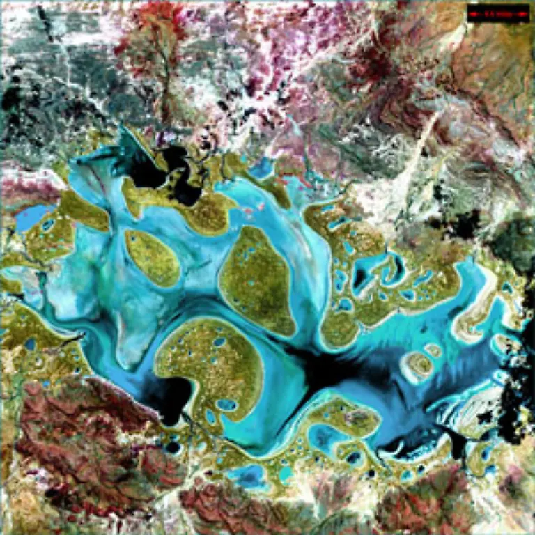 Lake-Carnegie-in-Westaustralien