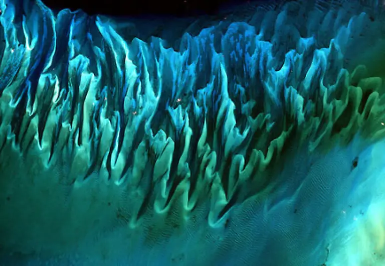 Das-Meer-vor-den-Bahamas