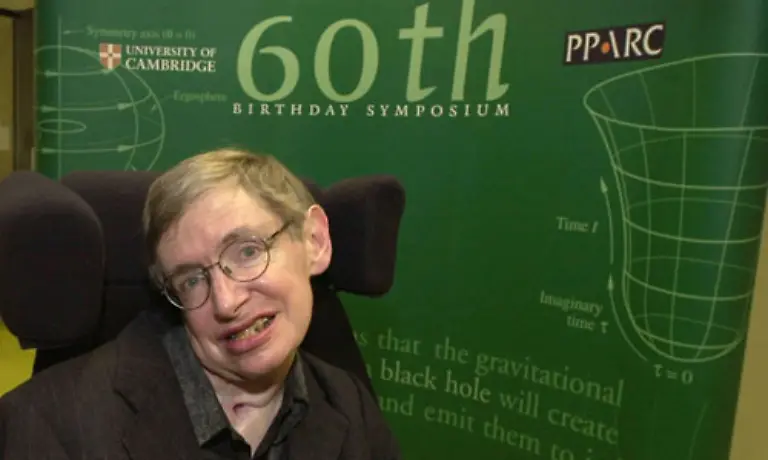 Wie-er-aber-aus-eigener-Erfahrung-wissen-muesste-Mit-Prognosen-kann-man-sich-irren-Sonst-haette-Hawking-schon-seinen-60-Geburtstag-nicht-mehr-erlebt