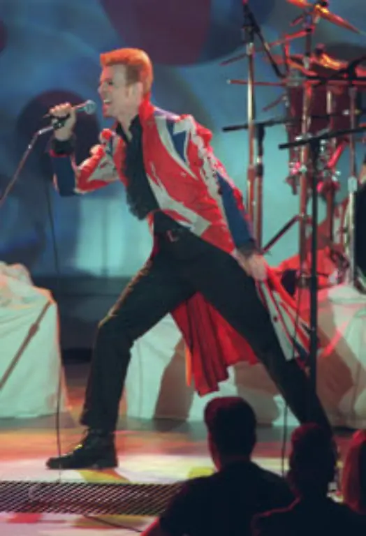 und-einiges-straighter-Rock-n-Roll-Dead-Man-Walking-Scary-Monsters-einiges-ambientesk-wie-Neukoeln-und-Moss-Garden-aus-der-Berlin-Trilogie