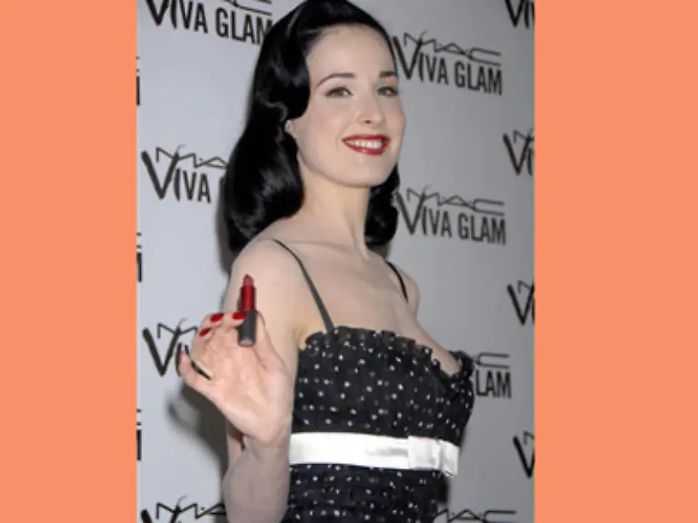 Seitdem-lief-der-Musiker-staendig-wie-ein-Hund-hinter-ihr-her-wie-sie-dem-Magazin-stern-verriet