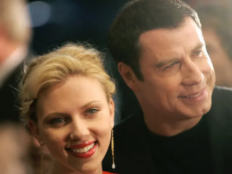 Das-junge-Talent-hat-Erfahrung-mit-aelteren-Kollegen-John-Travolta