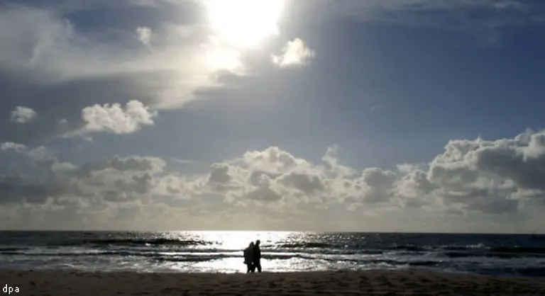 Die-juengsten-Stuerme-haben-der-Nordsee-Insel-Sylt-schwer-zugesetzt