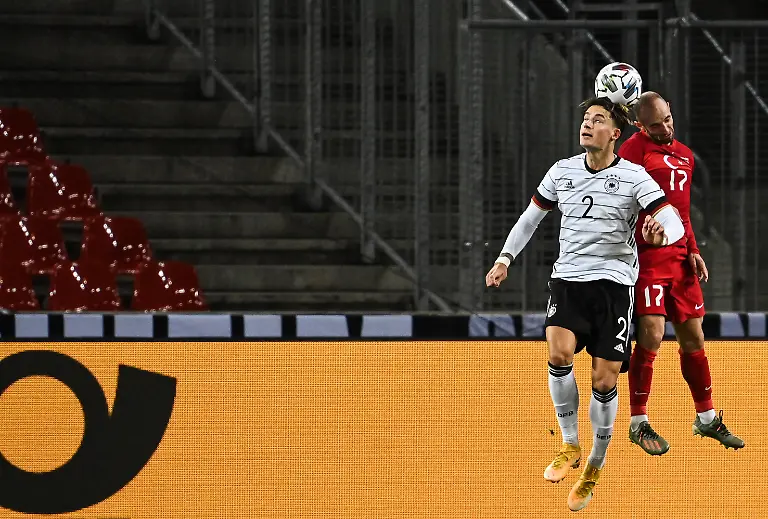 8be9e40809d51860b8aa1245b2e82bc2