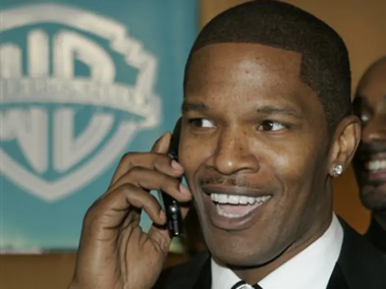 Jamie-Foxx-war-begeistert-So-viele-Single-Frauen-hier-dass-er-gleich-seinen-Kumpels-Bescheid-gesagt-hat