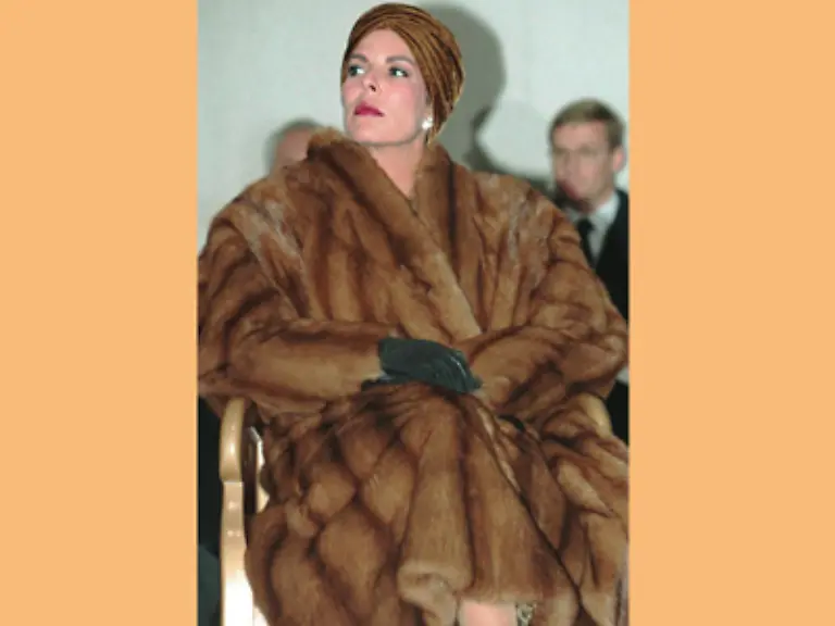 Pruefungen-ziehen-sich-viele-durch-das-Leben-der-Caroline-Louise-Marguerite-von-Monaco