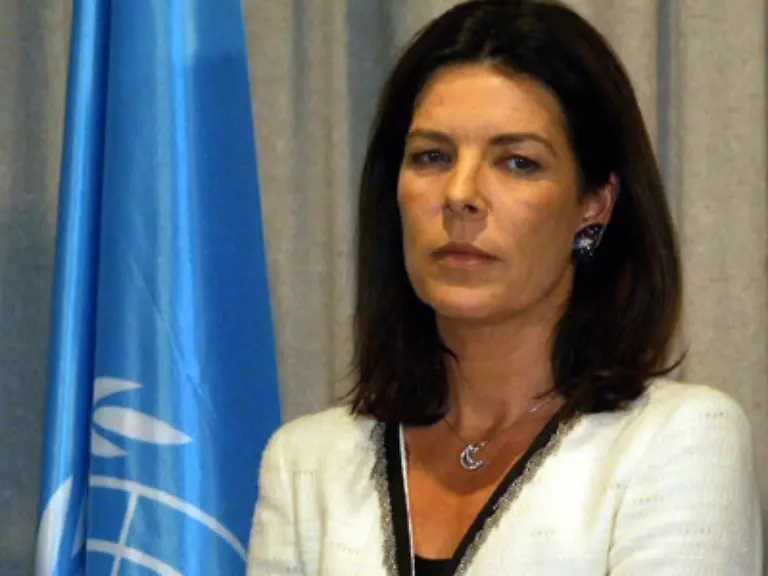 so-dass-die-besorgten-Monegassen-schon-von-einem-Gesetz-der-Serie-munkelten