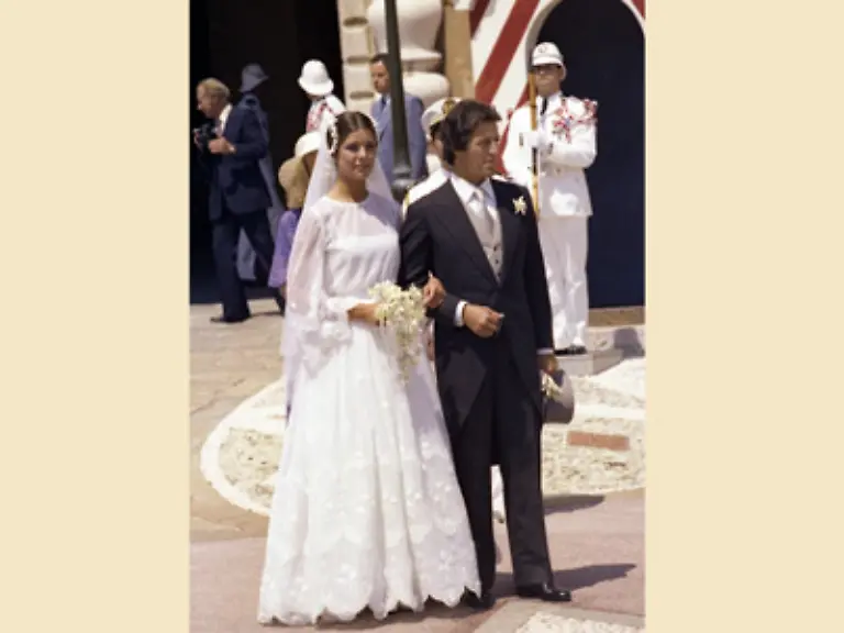 heiratete-sie-1978-gegen-den-Willen-der-Eltern-den-17-Jahre-aelteren-Versicherungsmann-und-Playboy-Philippe-Junot