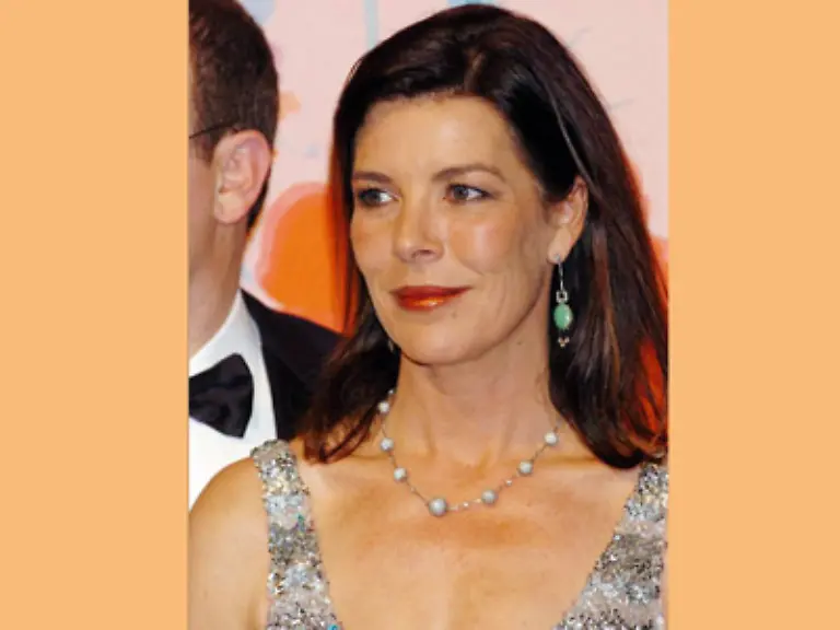 An-ihrem-51-Geburtstag-ist-der-Bruder-zwar-Fuerst