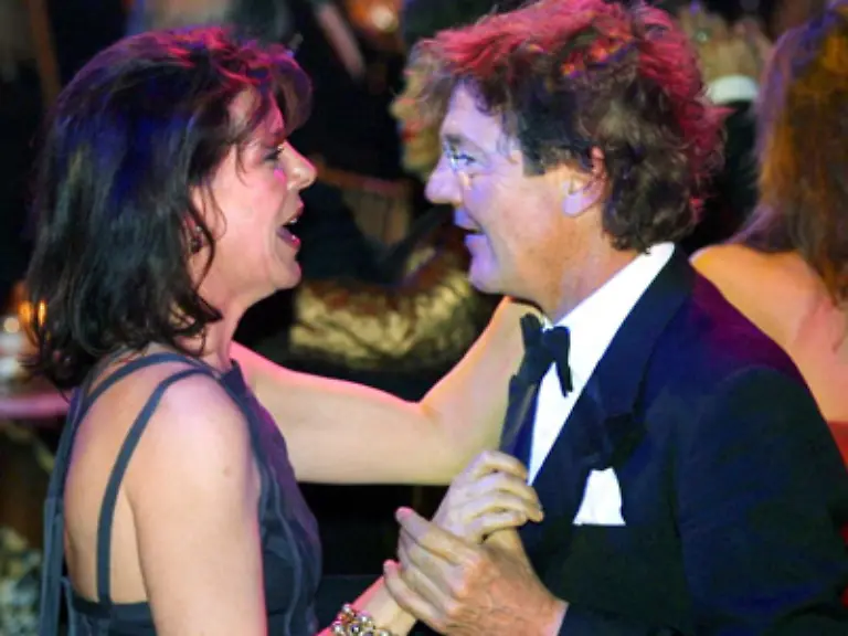 Aber-es-sieht-so-aus-als-waere-sie-recht-gluecklich-mit-dem-Ernst-August