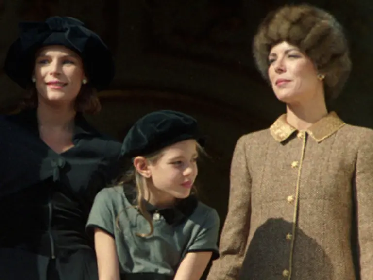 Ewig-die-Querelen-mit-der-juengeren-unangepassten-Schwester