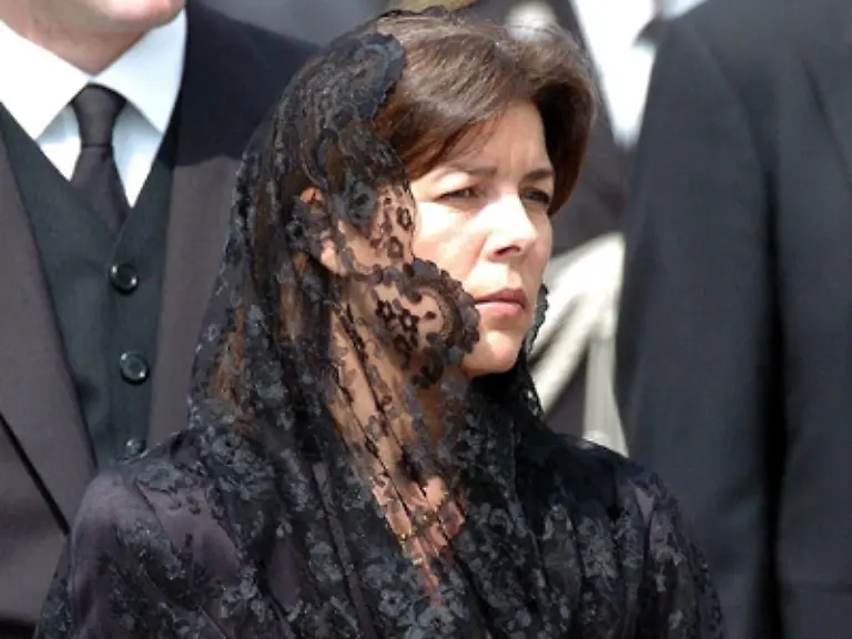 2005-sollte-zu-einer-erneuten-Pruefung-fuer-Caroline-werden