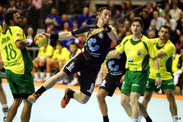 Von-den-deutschen-Stammspielern-hat-der-Linksaussen-die-beste-Trefferquote