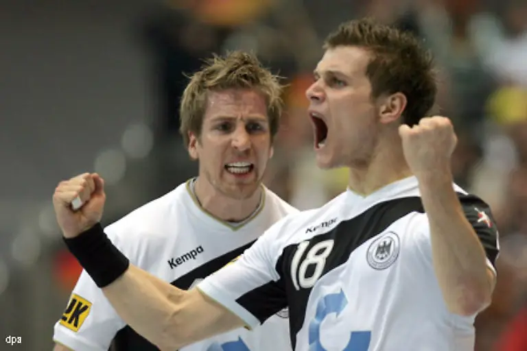 seine-internationale-Reifepruefung-ab-Allerdings-ist-er-insgesamt-noch-zu-grossen-Formschwankungen-unterworfen