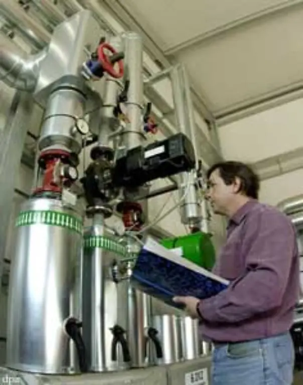 Mit-der-verstaerkten-Nutzung-von-Biogas-koennten-zudem-mehr-als-zwei-Millionen-Arbeitsplaetze-geschaffen-werden-Die-zusaetzliche-Wertschoepfung-beziffern-die-Wissenschaftler-auf-63-Mrd-EUR