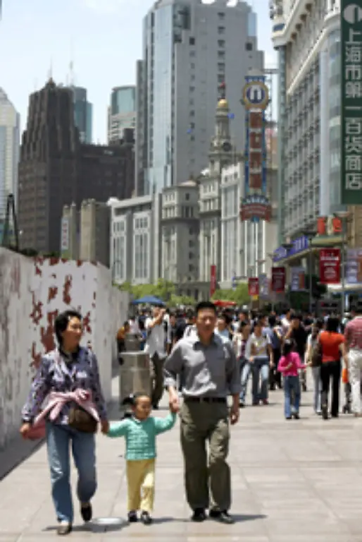 Der-Grund-liegt-auch-hier-in-der-Ein-Kind-Politik-Da-in-China-Jungen-traditionell-bevorzugt-und-Maedchen-immer-haeufiger-gezielt-abgetrieben-werden-fehlt-der-weibliche-Nachwuchs