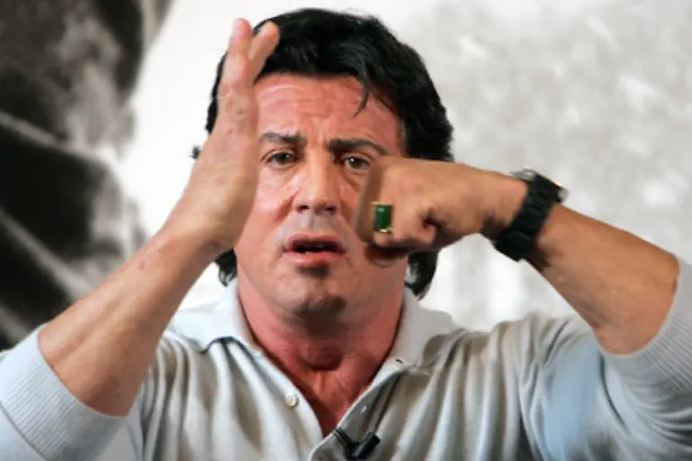 Die-Charaktere-sind-wieder-echt-und-volksnah-die-Schinderei-wirkt-realistisch-und-die-brutalsten-Schlaege-des-finalen-Kampfes-treffen-auch-das-Publikum-ins-Mark