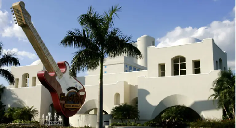 Nach-einem-Bericht-des-Fernsehsenders-CBS-wurden-in-dem-Hotelzimmer-des-ehemaligen-Playmates-in-Hollywood-im-US-Bundesstaat-Florida-illegale-Drogen-und-verschreibungspflichtige-Medikamente-gefunden