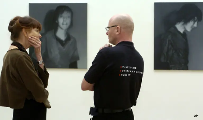 Mit-der-Darstellung-von-RAF-Terroristen-aeusserte-sich-Richter-1988-zu-einer-prekaeren-Phase-der-deutschen-Geschichte-ohne-dass-er-politisch-Position-bezog
