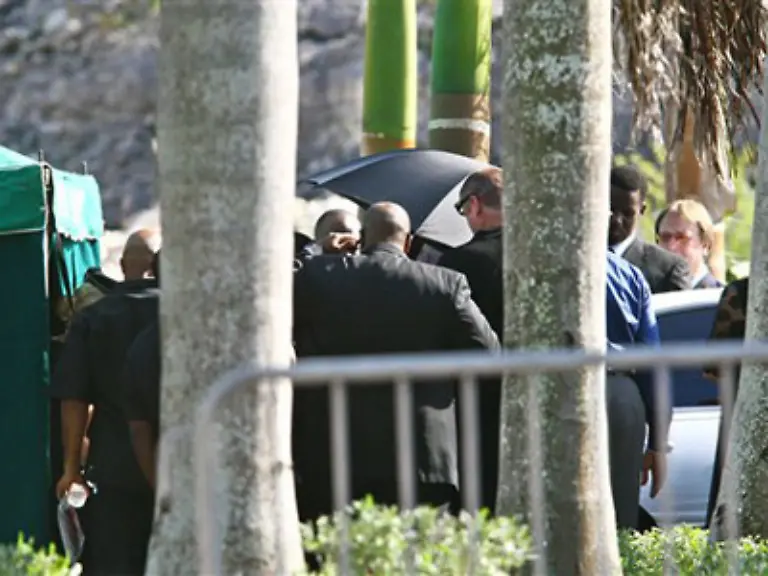 Sein-mysterioeser-Tod-hat-auch-ein-gerichtliches-Nachspiel-Um-viele-unbeantwortete-Fragen-zu-klaeren-haben-die-Behoerden-auf-den-Bahamas-fuer-Ende-Maerz-eine-Untersuchung-angekuendigt