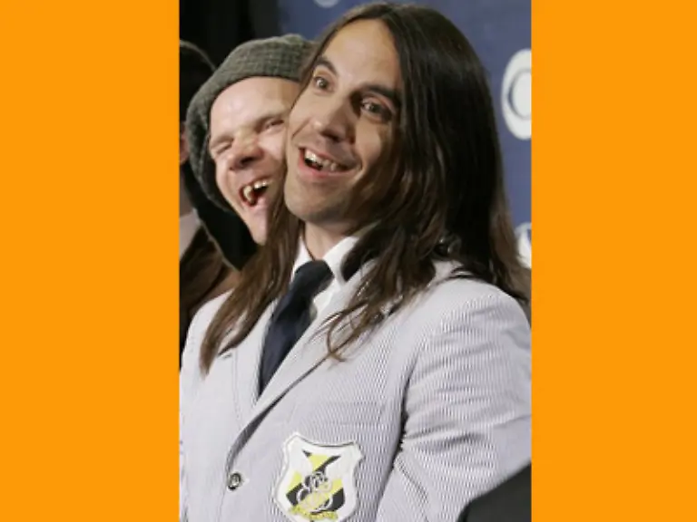 Anthony-Kiedis-ist-gluecklich